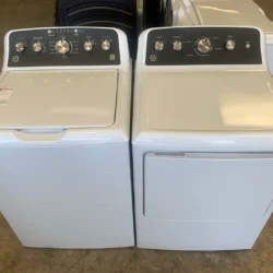GE Washer and Dryer Set**NEW**